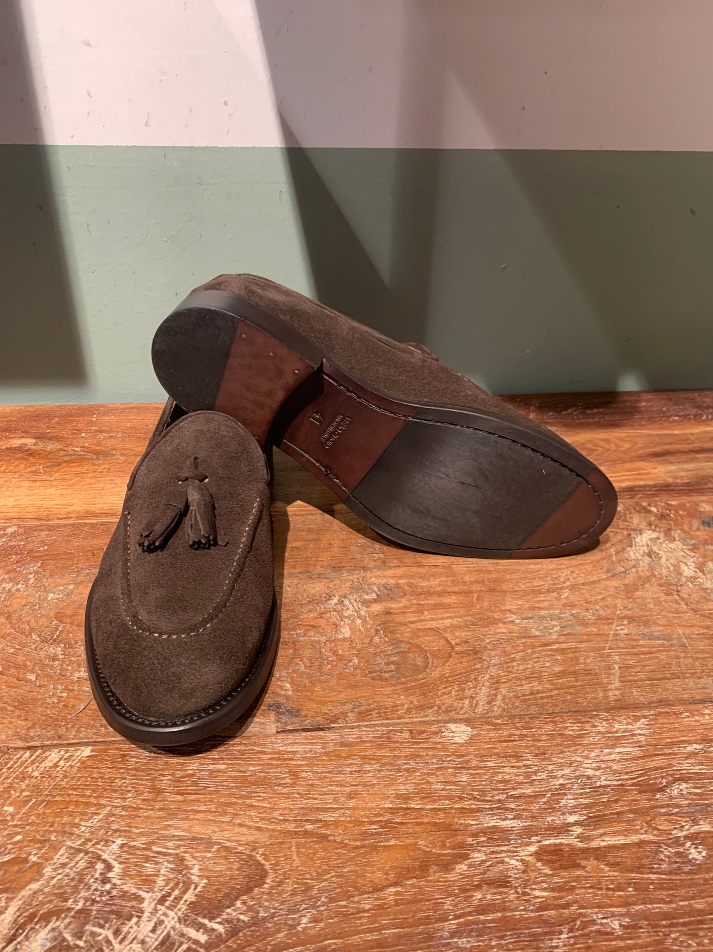 Mocassino Crisci camoscio nappina
