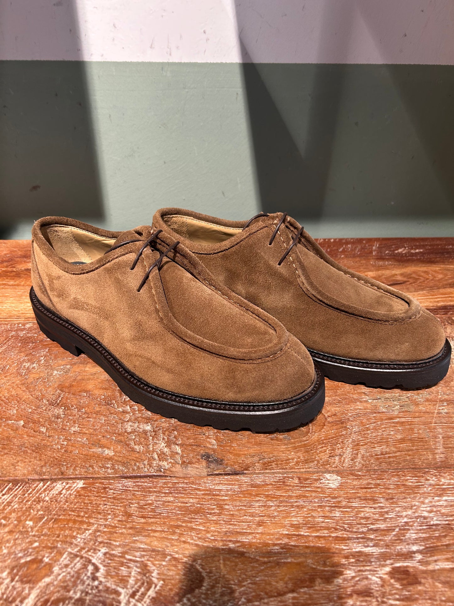 Derby Crisci per snobs norvegese allacciata color noce