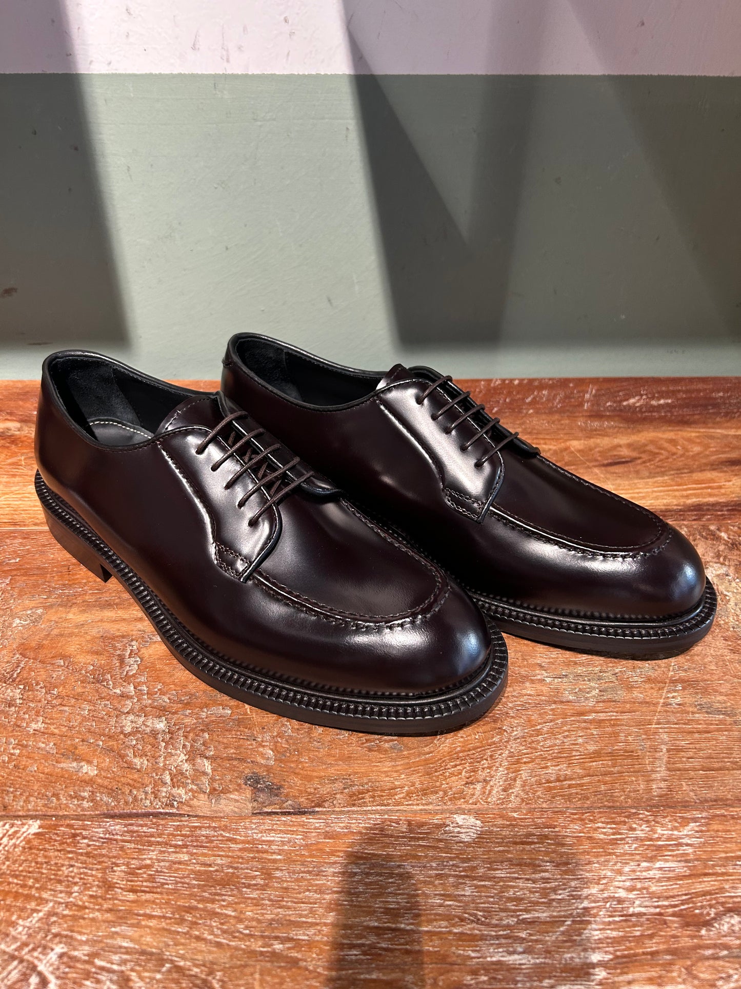 Derby crisci per snobs impunturata stile norvegese